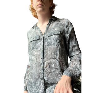 Roz & Ali Women's Medium Blue Paisley Button-Up Blouse Long Sleeve